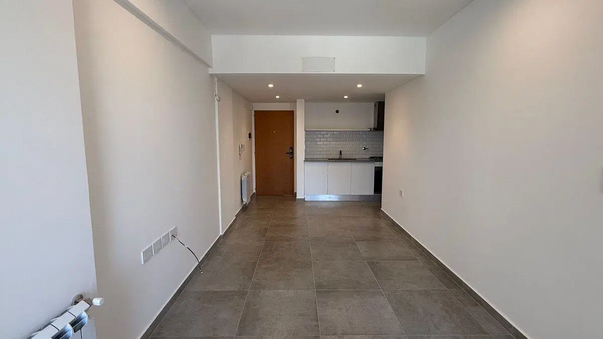 DEPARTAMENTO 2 AMBIENTE EN VENTA LA PLATA  BALCO 5