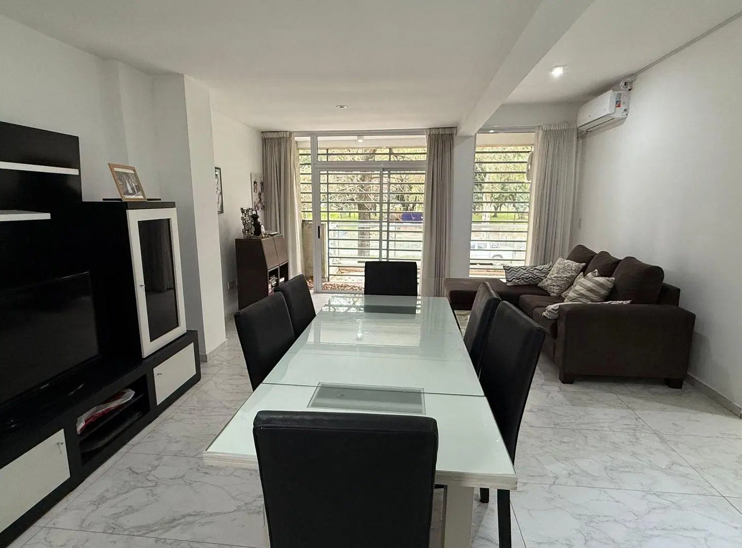 SEMIPISO 3 AMBIENTES EN VENTA COCHERAS /TERRAZA 4