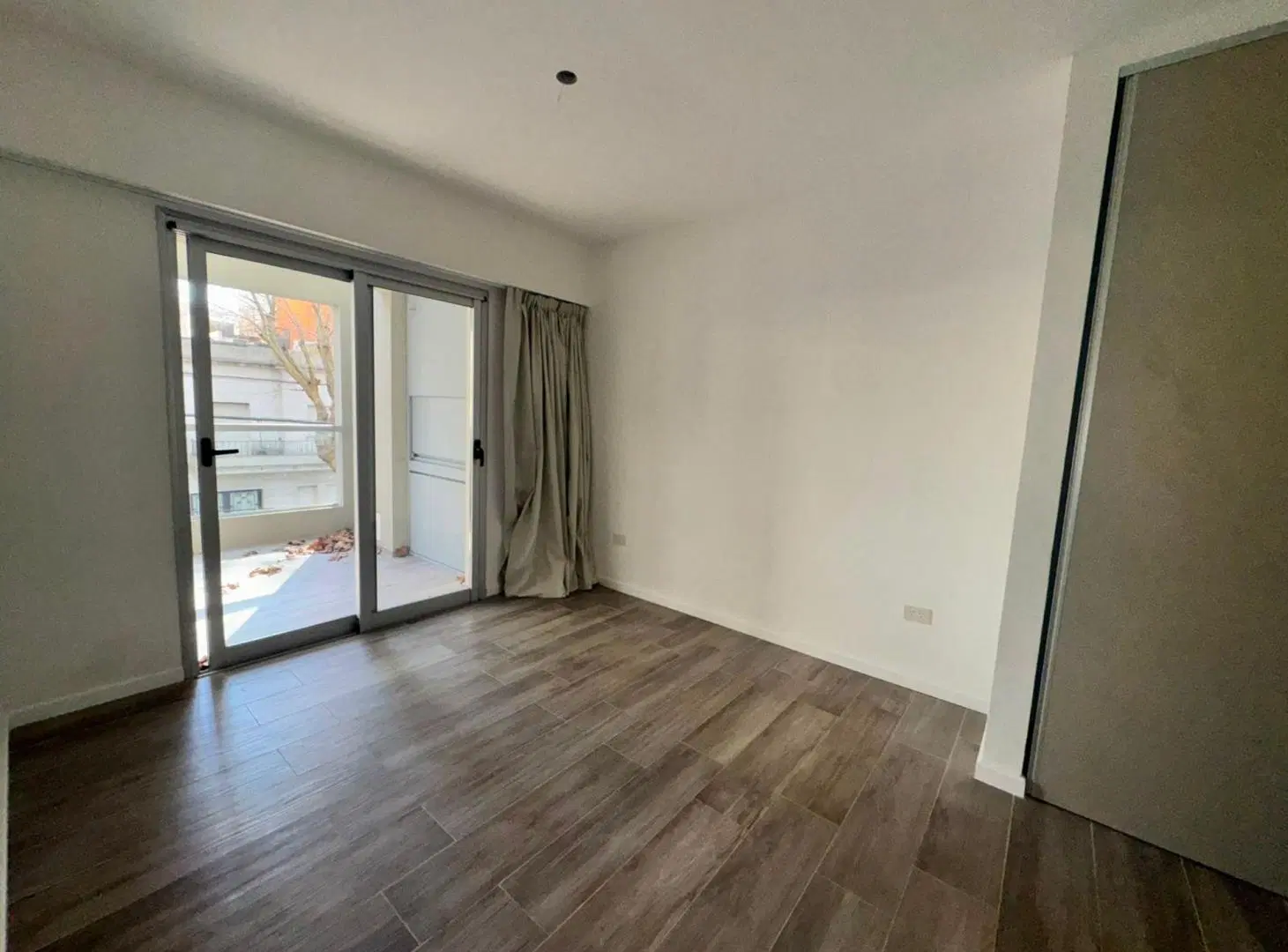 Departamento 2 ambientes en venta en La Plata 5