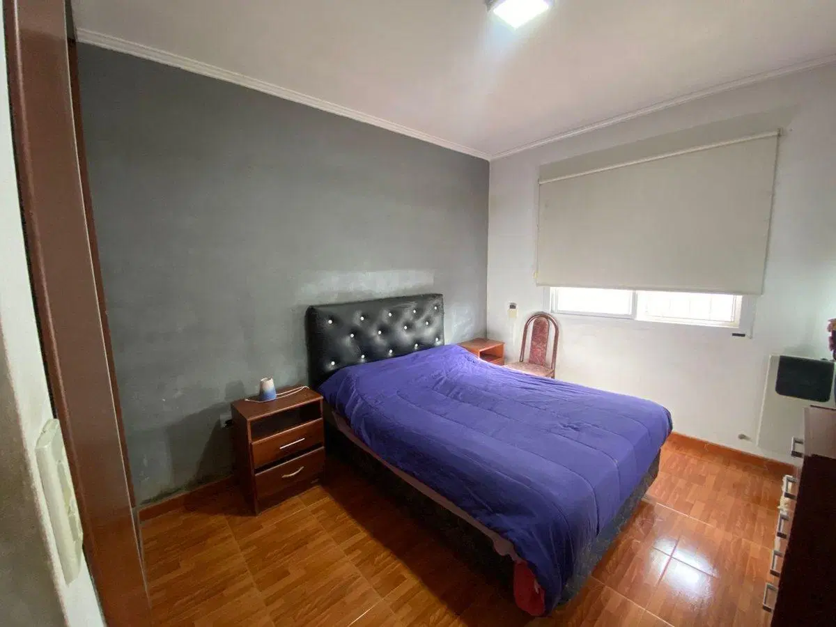 CASA 4 AMBIENTES EN VENTA CON LOCAL EN  BERISSO 3