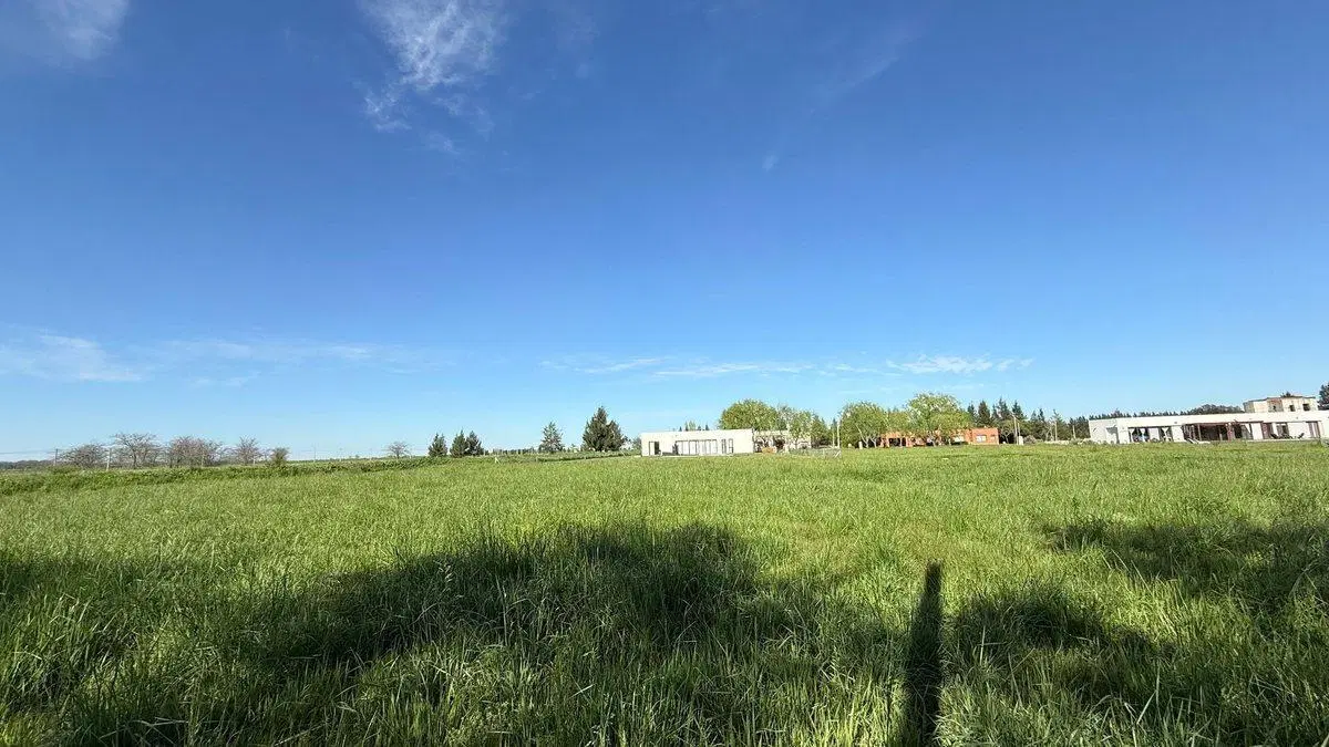 LOTE EN VENTA EN CAMPOS DE ROCA II BRADNSEN 3