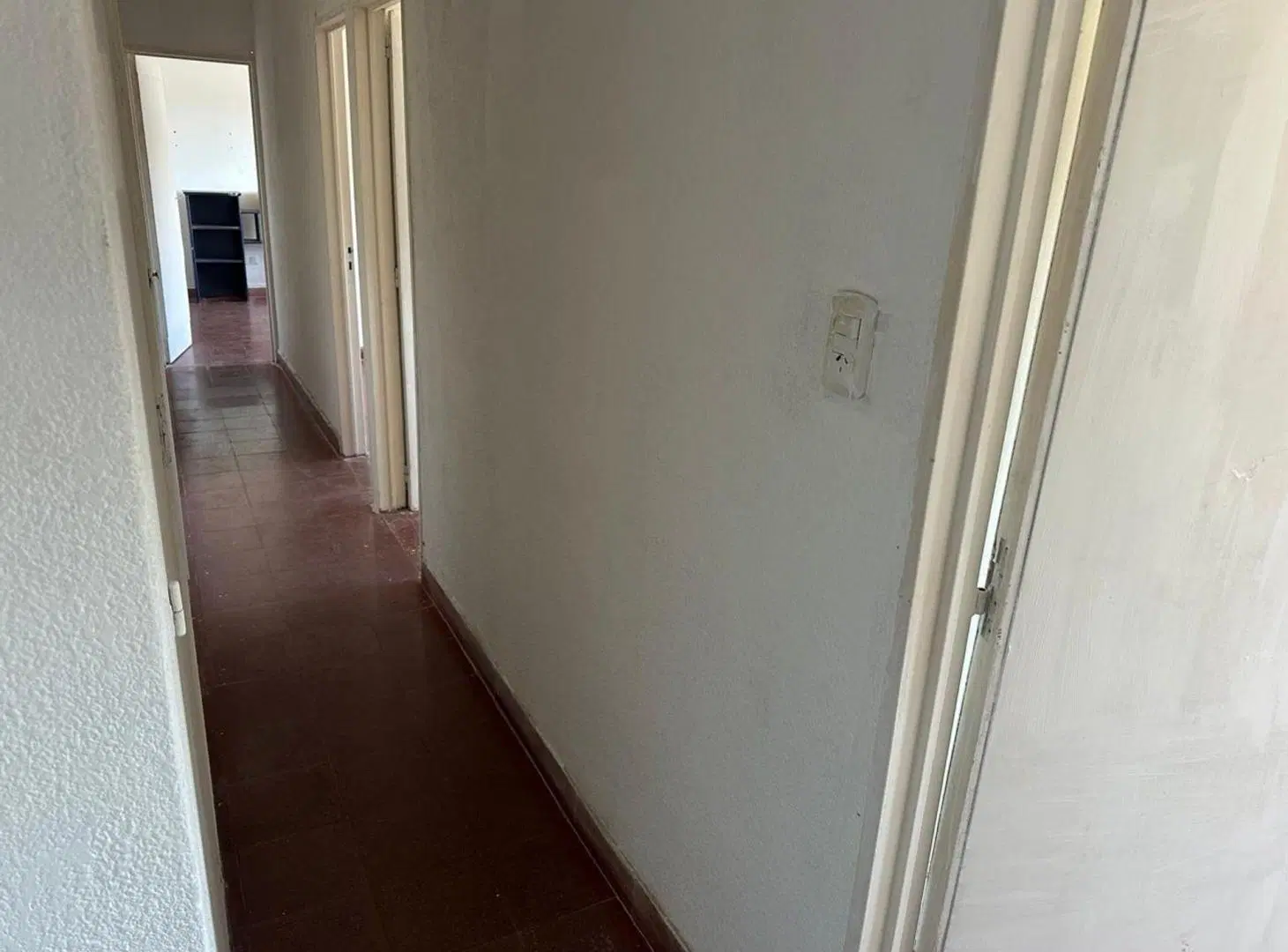 Departamento 5 ambientes en venta en Villa Elvira 4