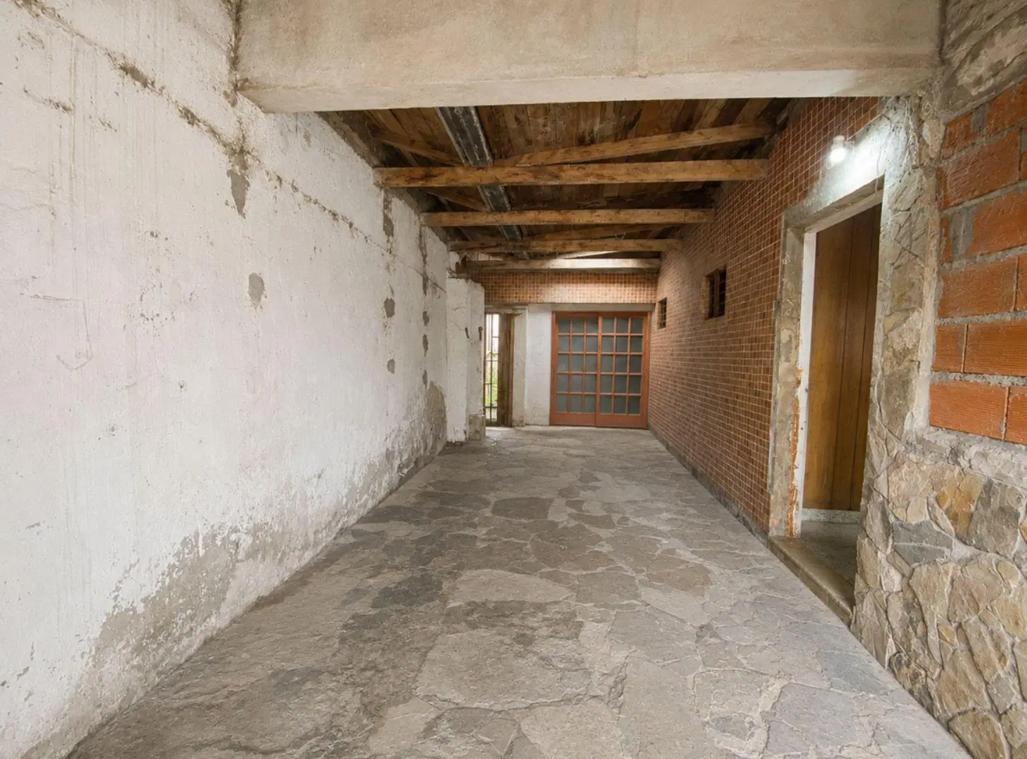 Terreno en venta con casa a demoler en Berisso. 5