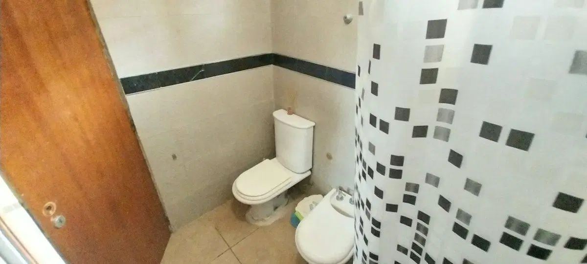 Casa 4 ambientes en venta Berisso jardín y cochera 8