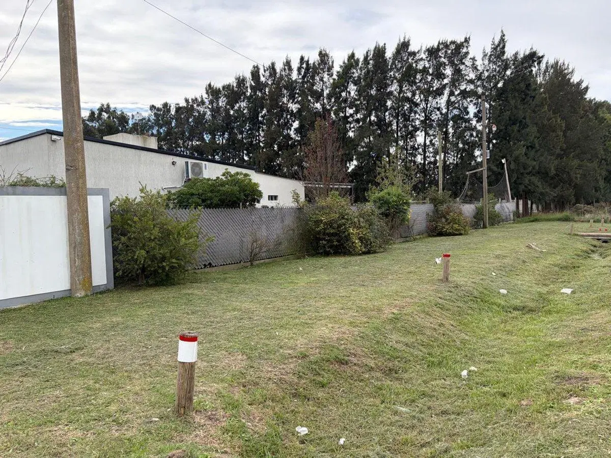 Quinta 3 ambientes en venta en La Plata con pileta 5