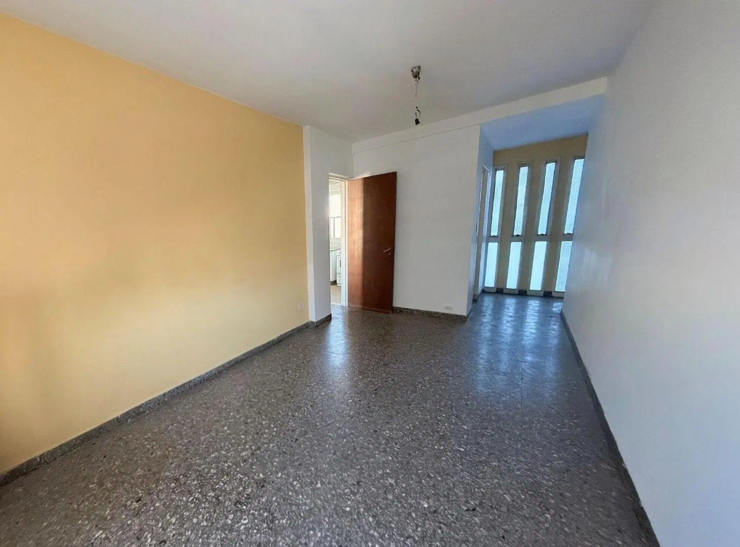 DEPARTAMENTO 2 AMBIENTES EN VENTA LA PLATA 8