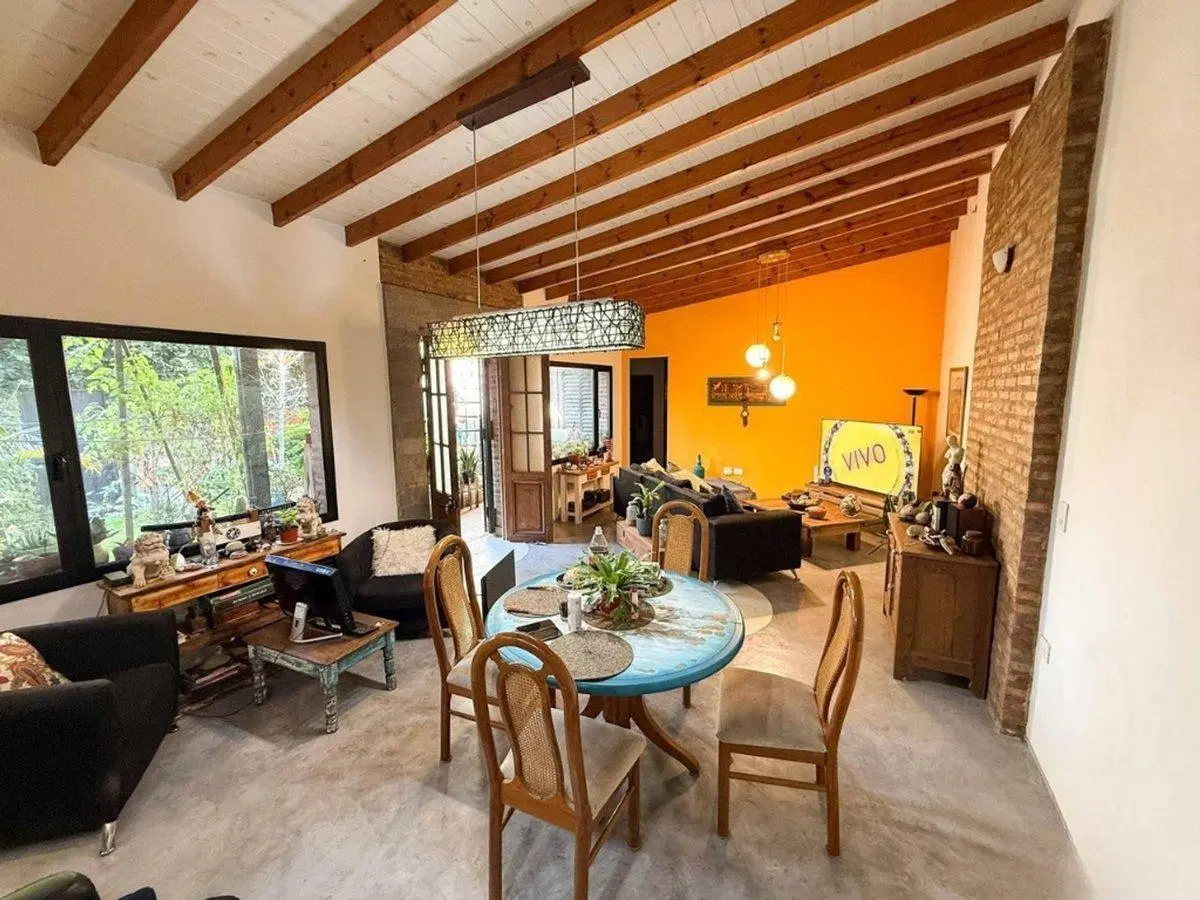 CASA EN VENTA 5 DORMITORIOS CON PARQUE 5