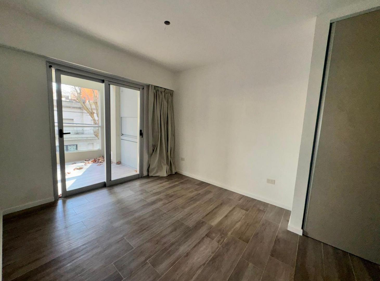 Foto de Departamento 1 dormitorio en venta en La Plata, imagen 3