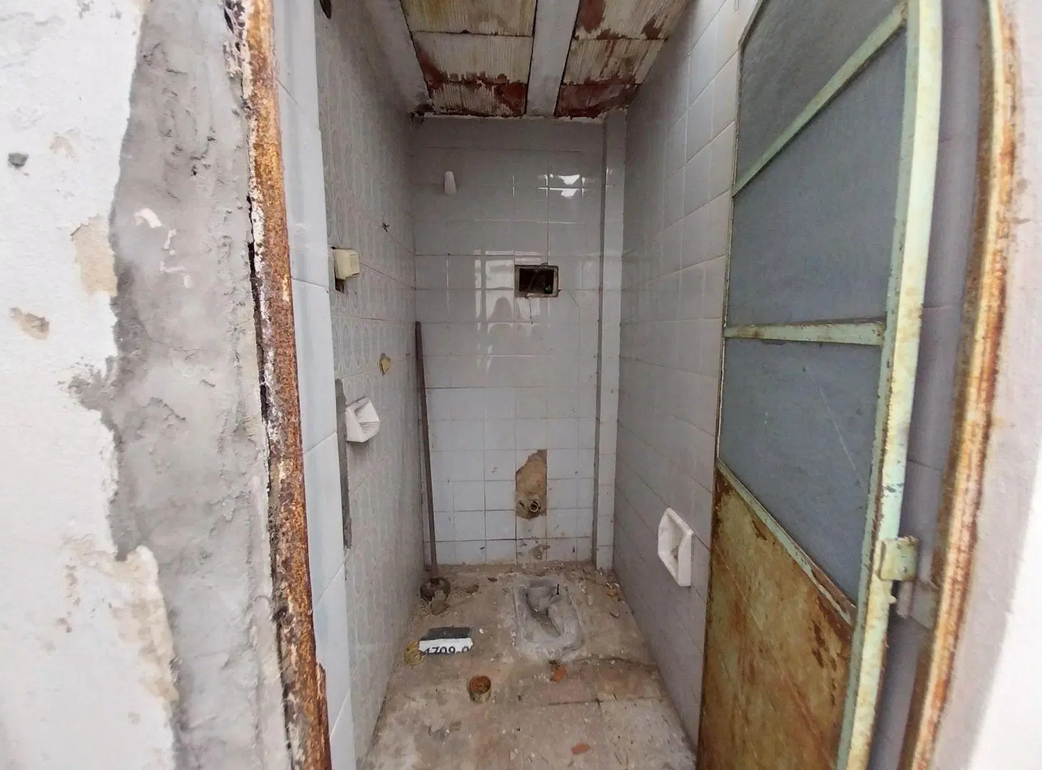 Terreno en venta en Ringuelet La Plata con galpón. 3