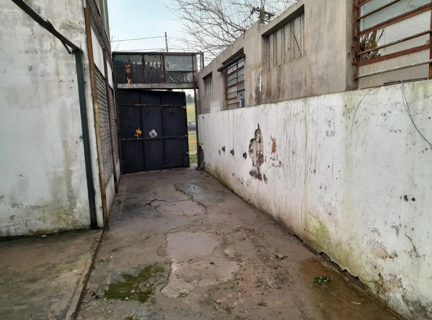 Terreno en venta en Ringuelet La Plata con galpón. 2