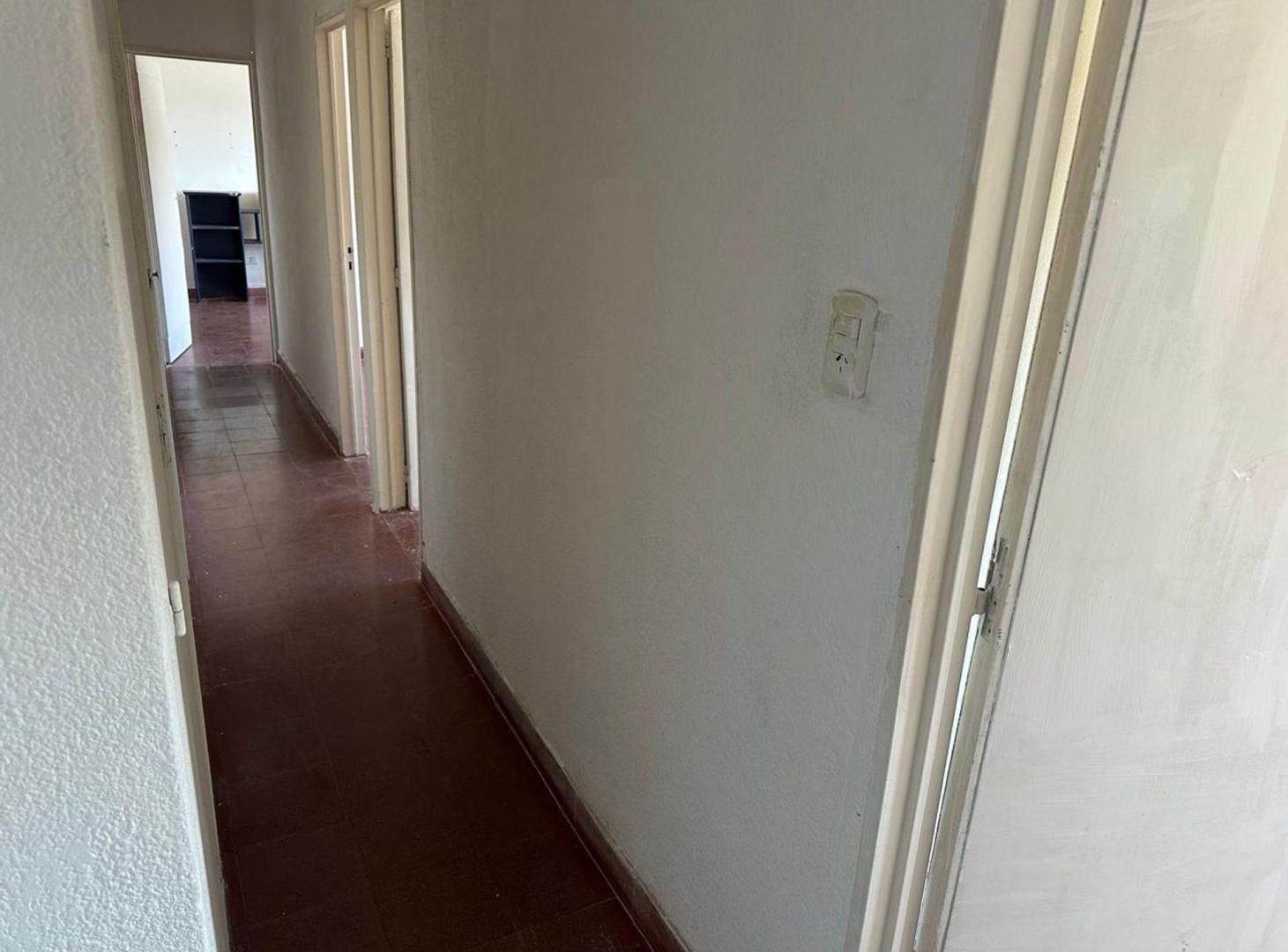 Foto de Departamento 4 dormitorios venta en Villa Elvira, imagen 5