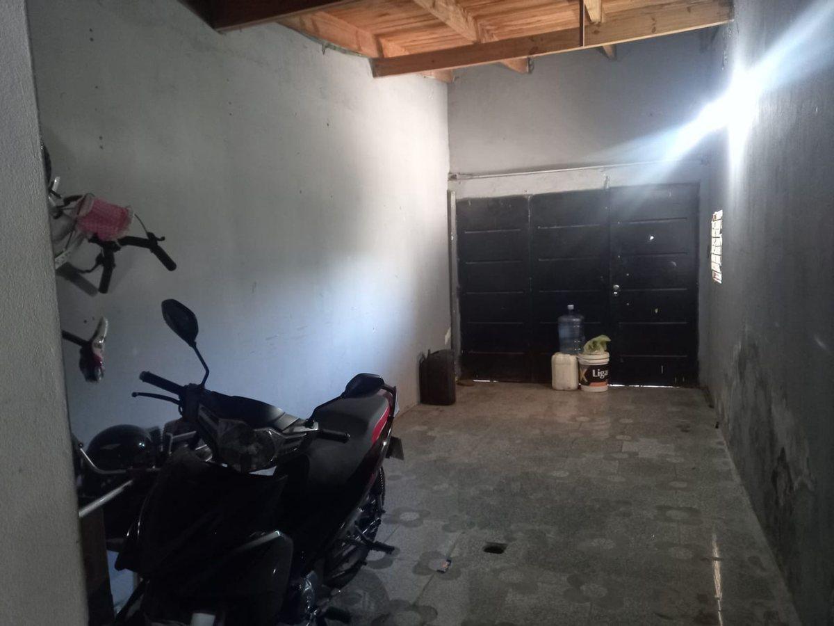 Foto de Casa 2 dormitorios en venta en Los Hornos jardín, imagen 5
