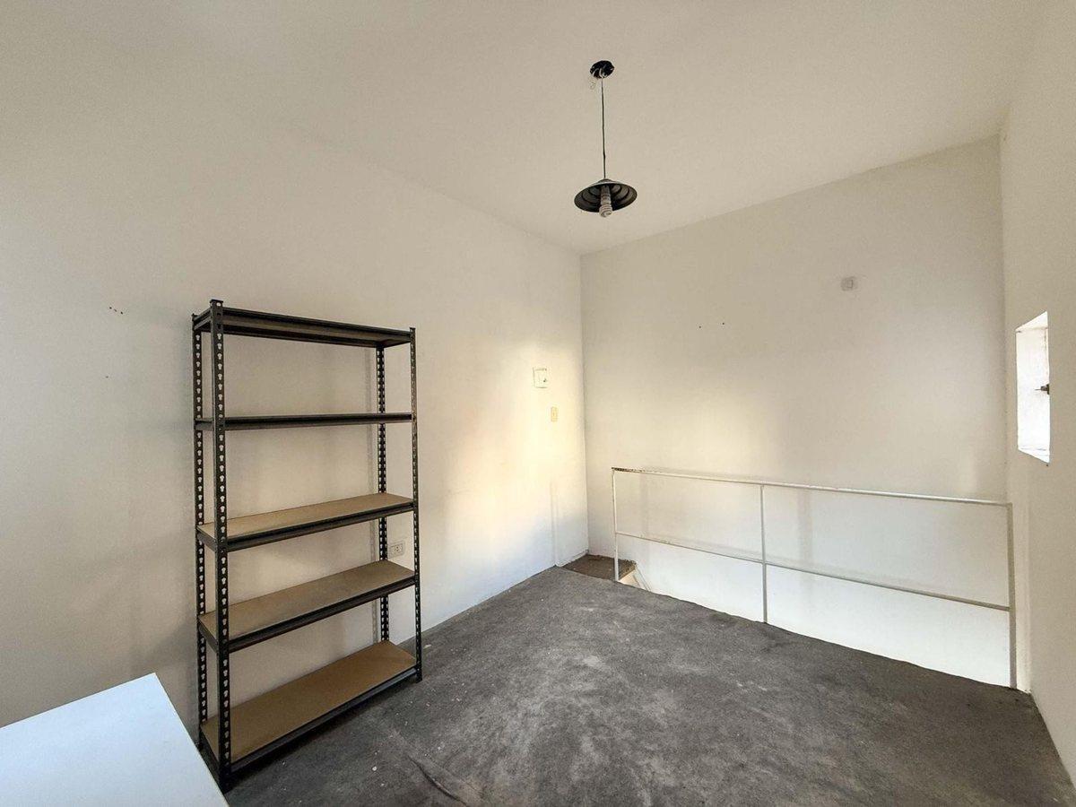 Foto de LOCAL EN VENTA EN LA PLATA ZONA CENTRICA, imagen 2