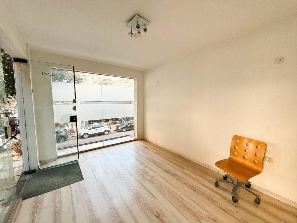 Foto de LOCAL EN VENTA EN LA PLATA ZONA CENTRICA, imagen 1