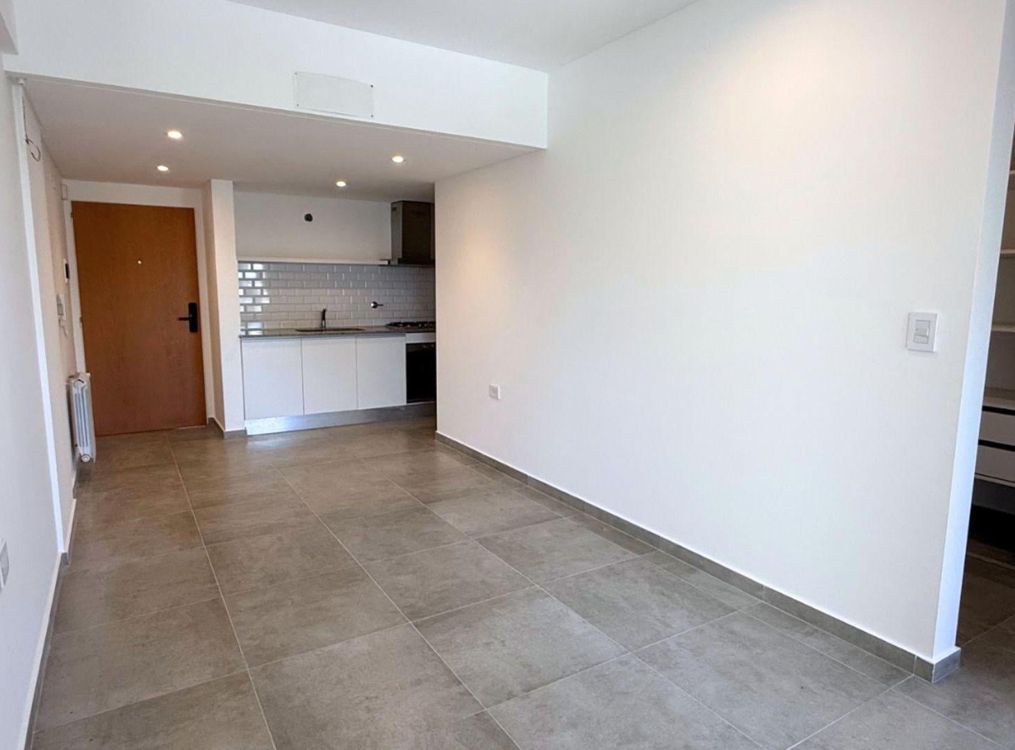 Foto de DEPARTAMENTO 1 DORMITORIO EN VENTA LA PLATA BALCON, imagen 5