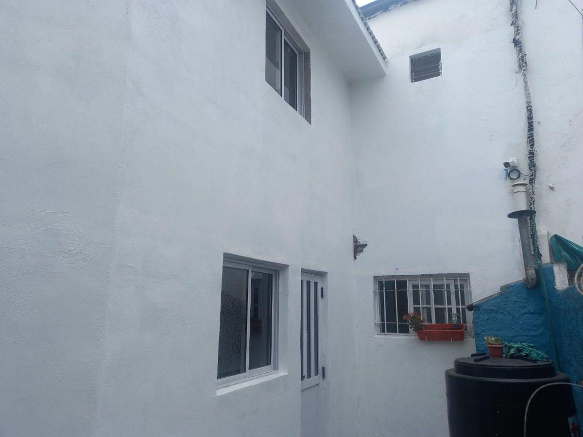 Foto de Casa 3 dormitorios en venta La Plata con cochera, imagen 2