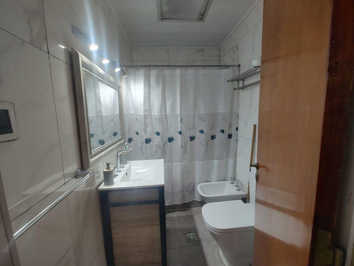 Foto de CASA 3 DORMITORIOS EN VENTA BERISSO QUINCHO PILETA, imagen 2