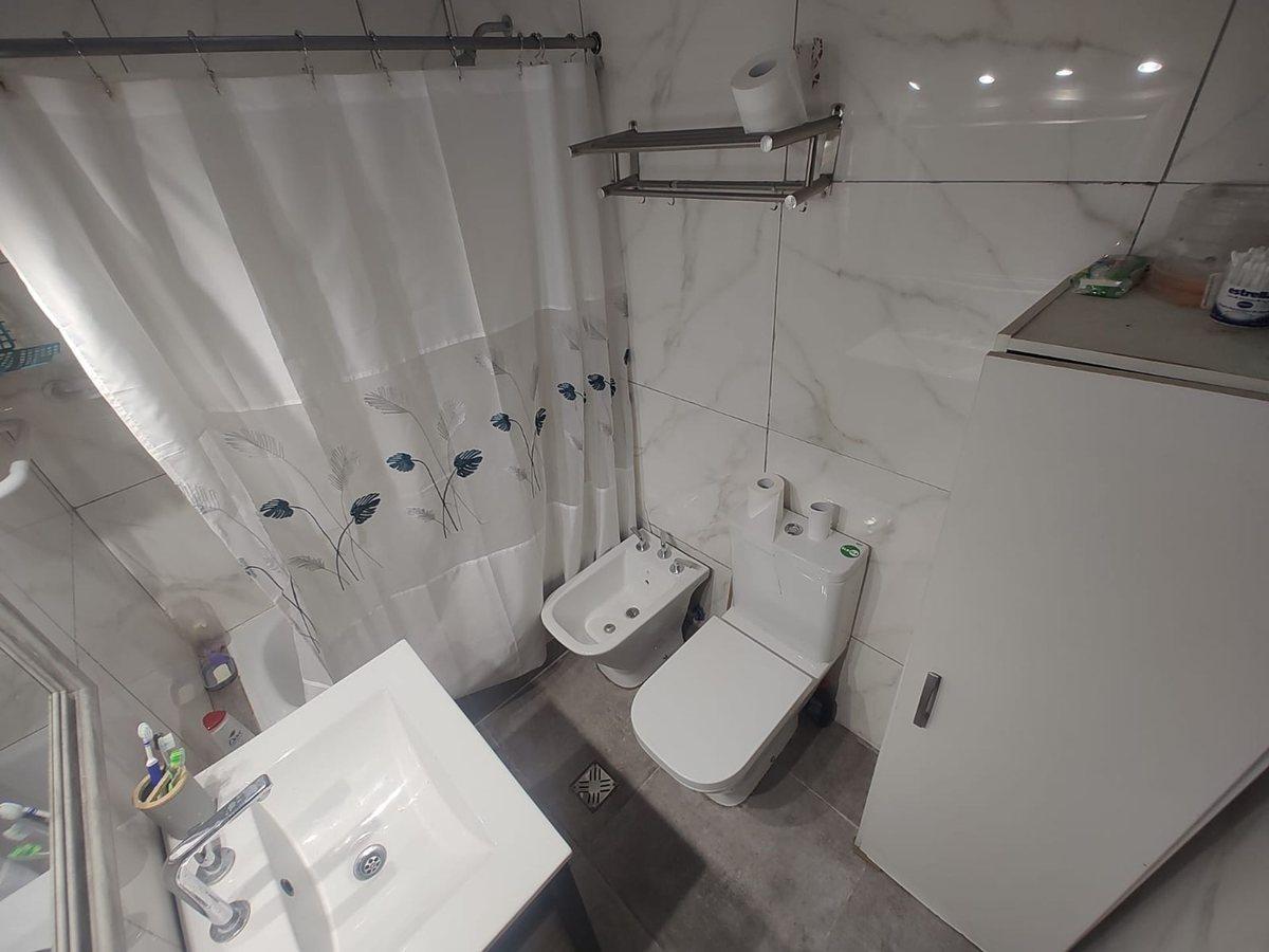 Foto de CASA 3 DORMITORIOS EN VENTA BERISSO QUINCHO PILETA, imagen 3
