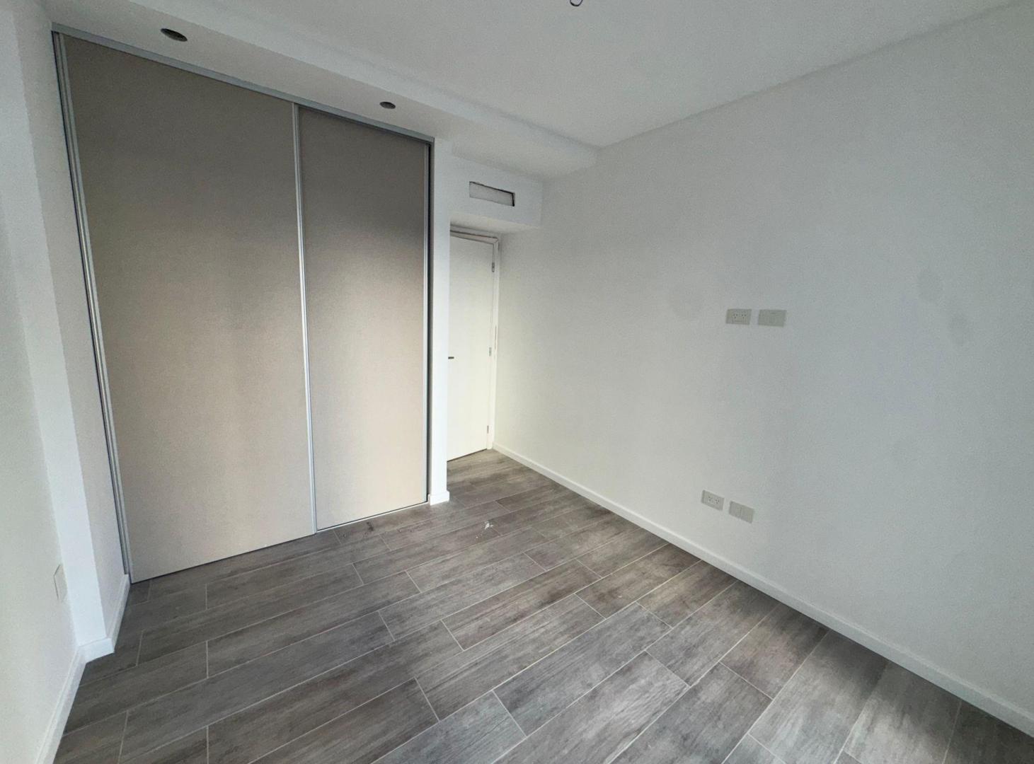 Foto de DEPARTAMENTO 1 DORMITORIO EN VENTA CON PARRILLA, imagen 5