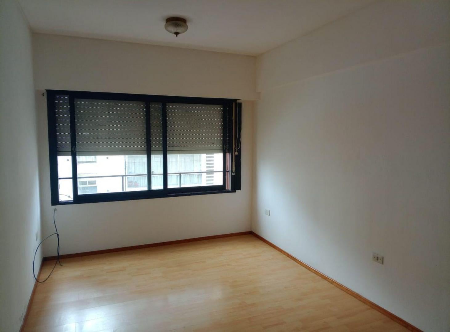 Foto de DEPARTAMENTO 1 DORMITORIO EN LA PLATA, imagen 1