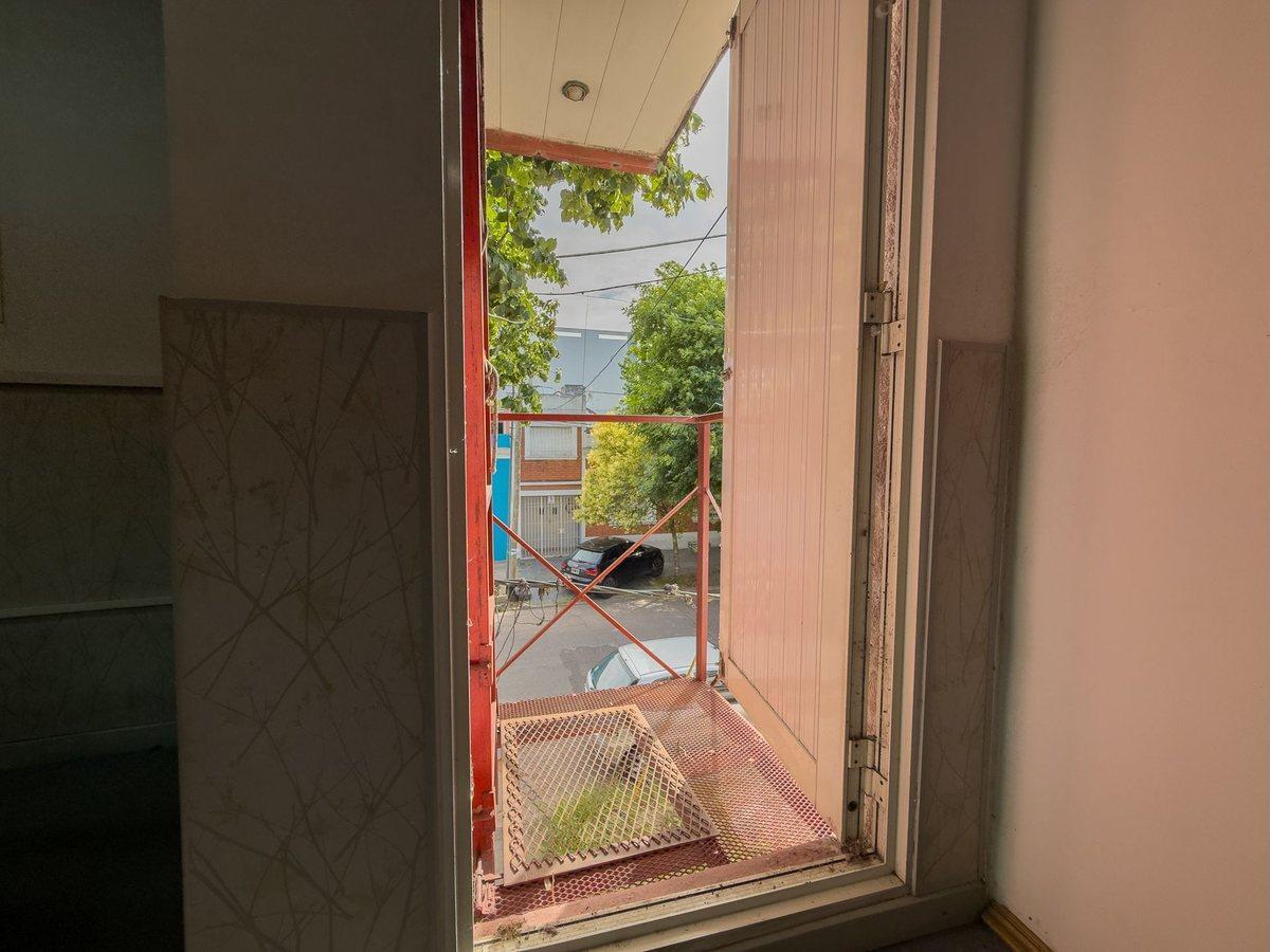 Foto de VENTA DE LOCAL COMERCIAL /OFICINAS EN LA PLATA, imagen 5