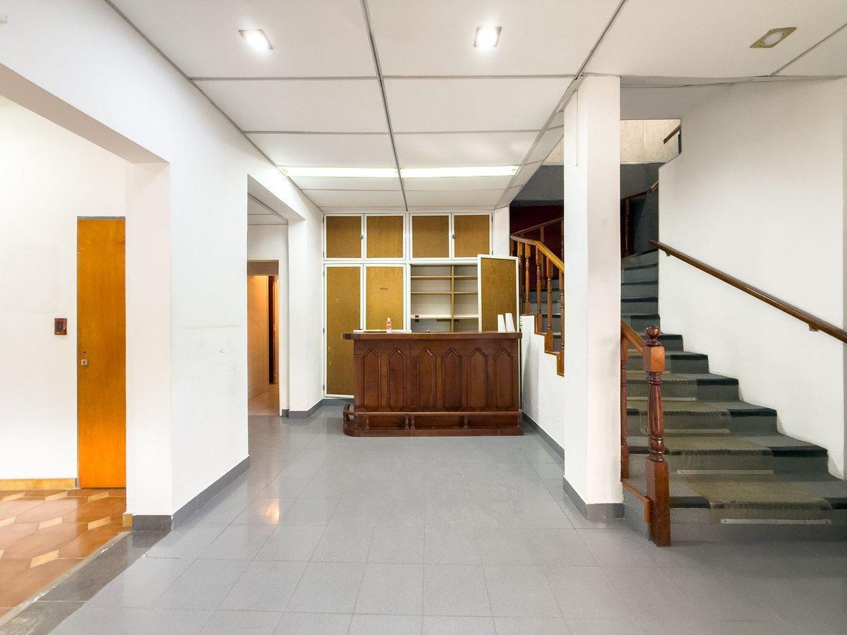 Foto de VENTA DE LOCAL COMERCIAL /OFICINAS EN LA PLATA, imagen 4