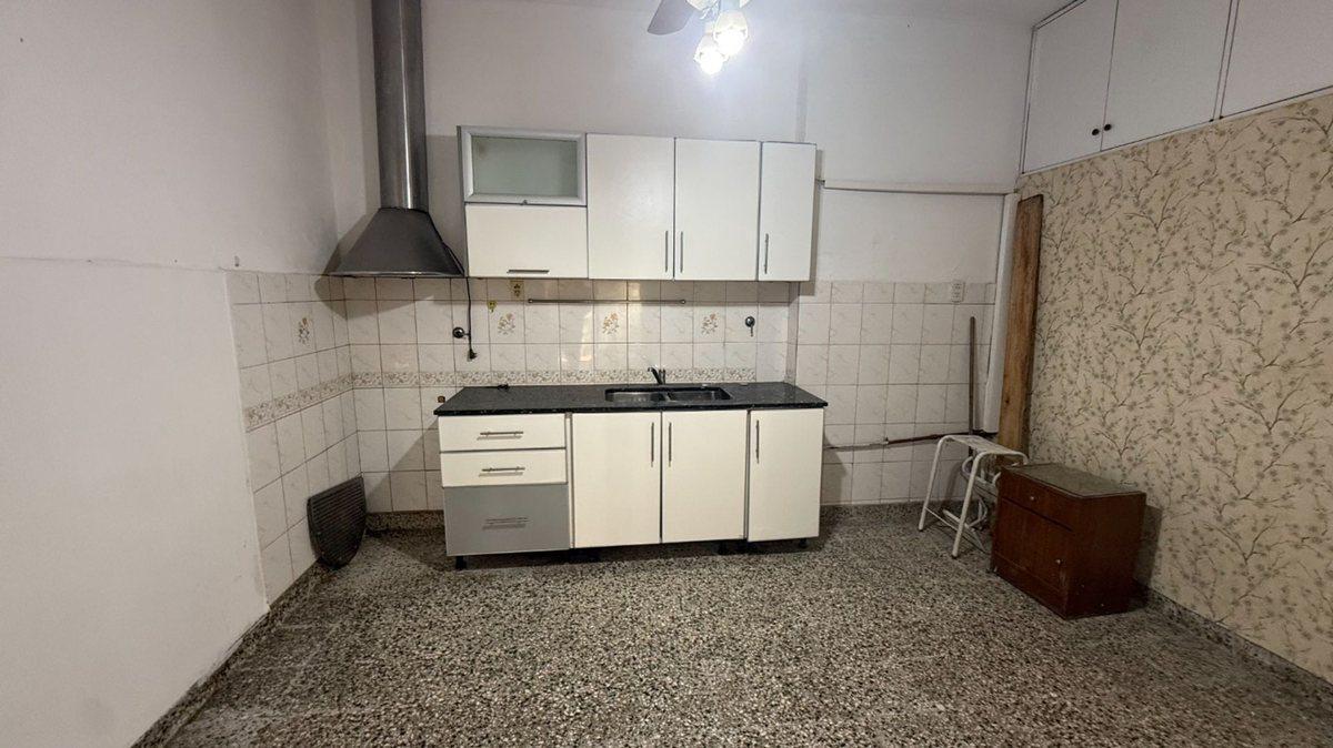Foto de PH 3 dormitorios en venta La Plata Patio Terraza, imagen 4