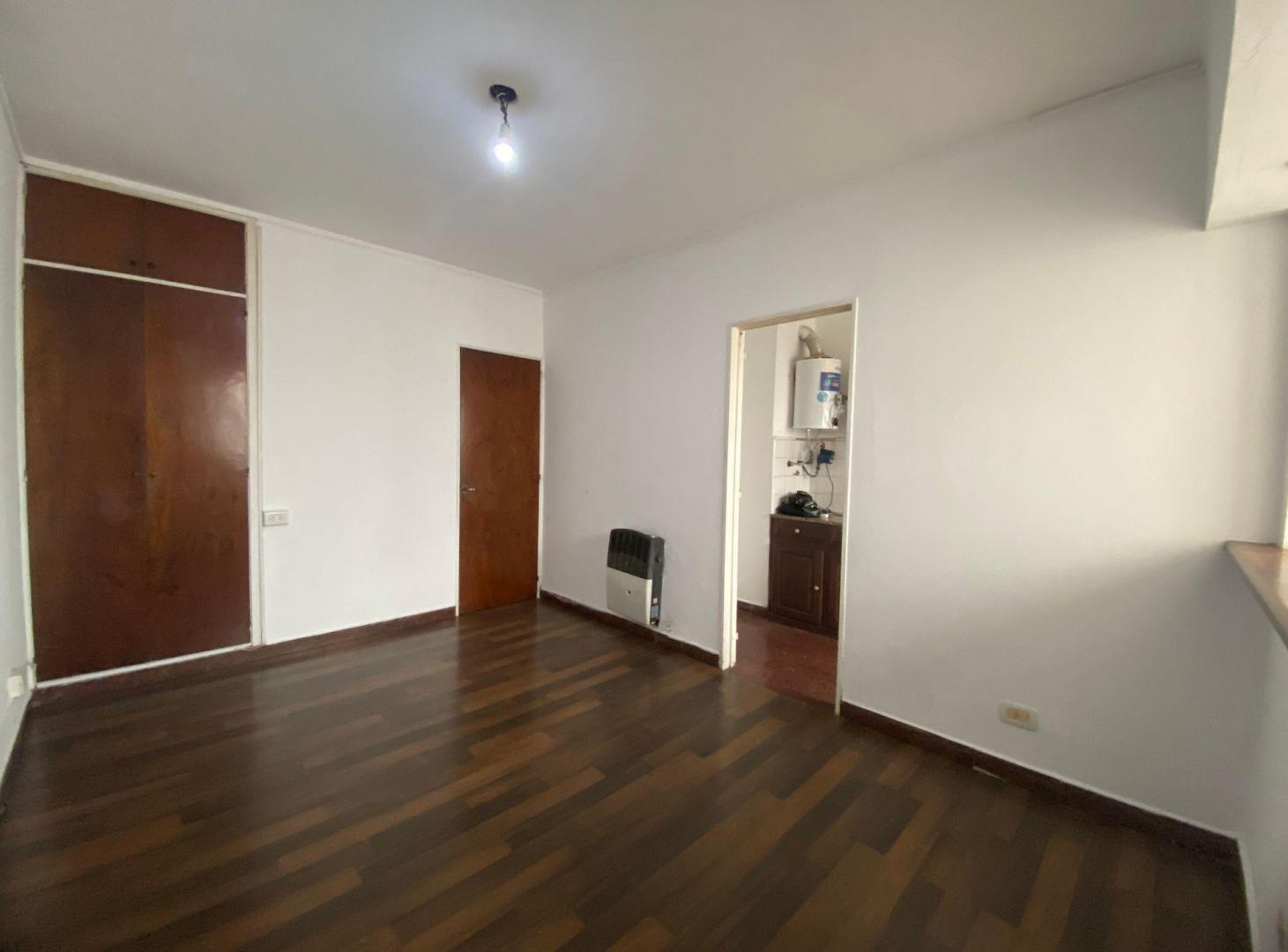 Foto de Departamento 2 dormitorios en venta en La Plata, imagen 3