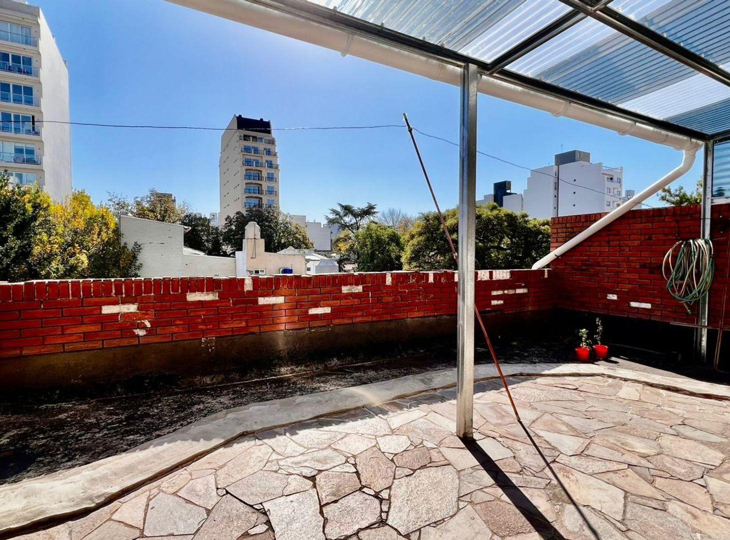 Foto de Depto en venta en La Plata cochera y terraza priv., imagen 4