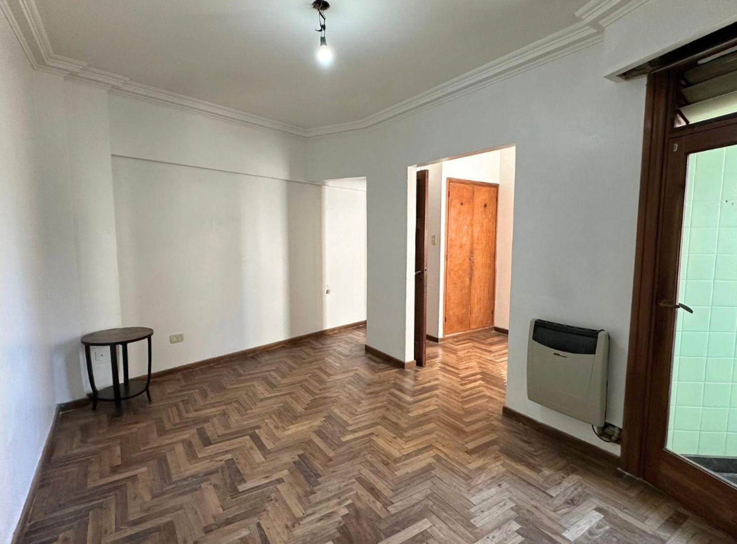 Foto de Departamento 2 dormitorios en venta Plaza Italia, imagen 1