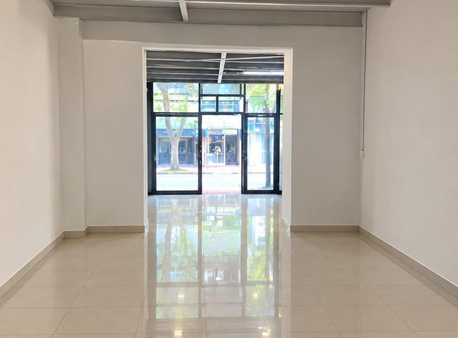 Foto de LOCAL COMERCIAL EN ALQUILER EN CALLE 8 LA PLATA, imagen 5