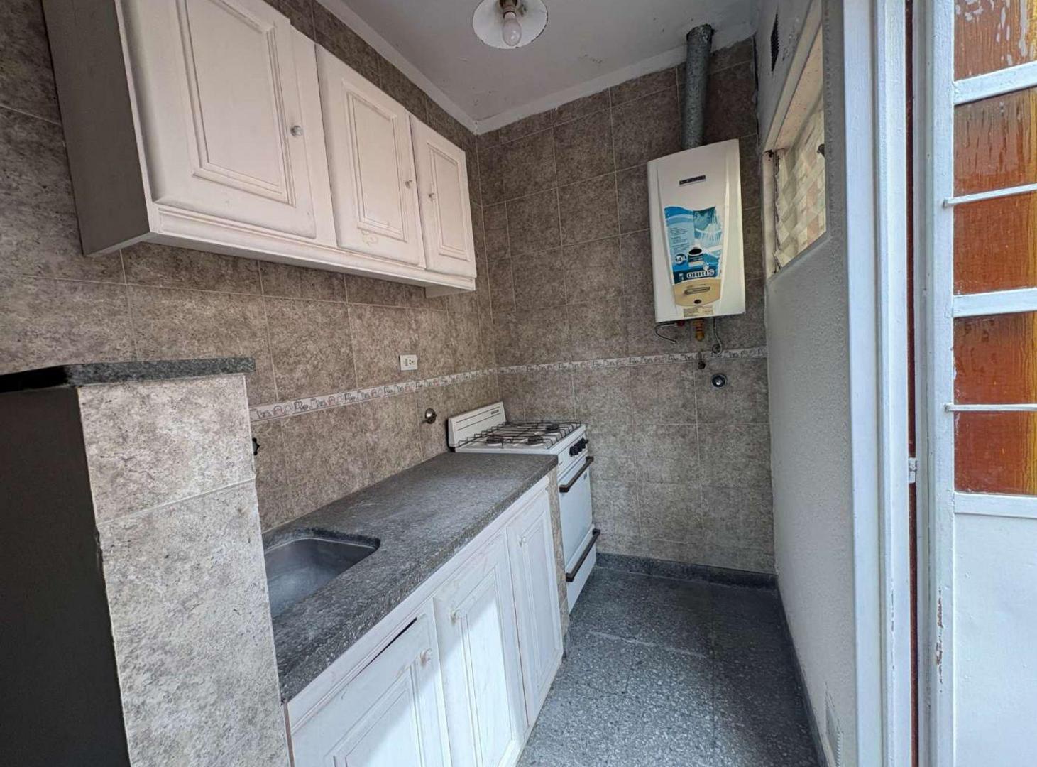 Foto de PH 1 dormitorio en alquiler con patio, imagen 4