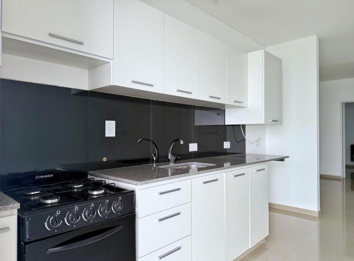 Foto de Departamento 1 dormitorio en venta con jardín, imagen 2
