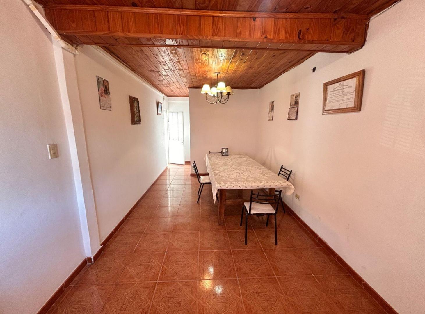 Foto de CASA EN VENTA 3 DORMITORIOS CON PATIO Y DEPTO, imagen 1
