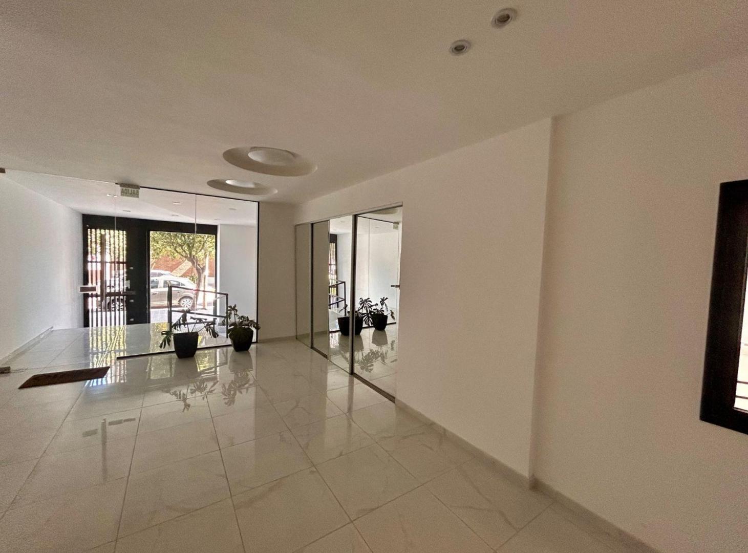 Foto de DEPARTAMENTO 2 DORMITORIOS CON COCHERA A ESTRENAR, imagen 1