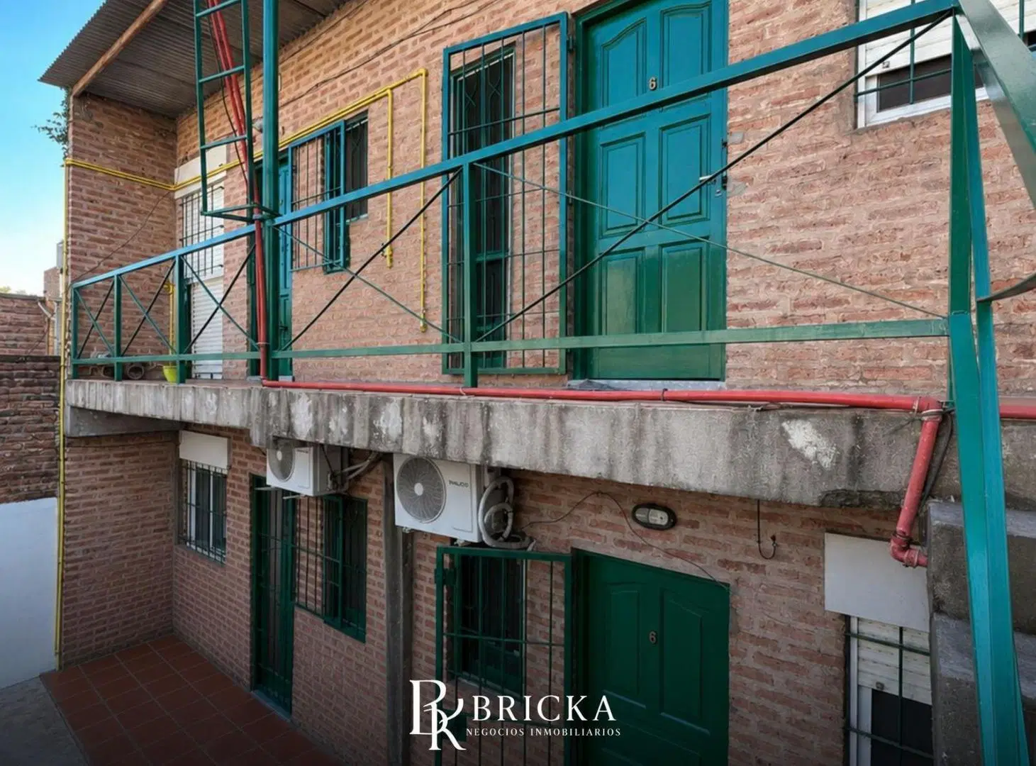 Complejo de 6 departamentos 1