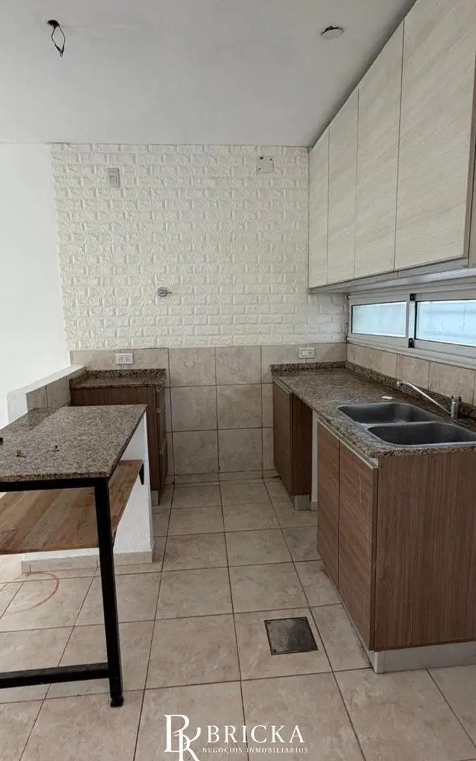 Casa de 3 dormitorios en alquiler 1