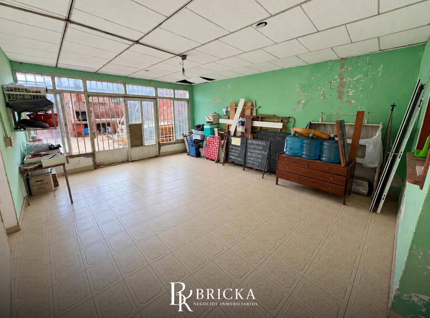 Foto de Casa de 3 dormitorios con patio y galeria, imagen 4