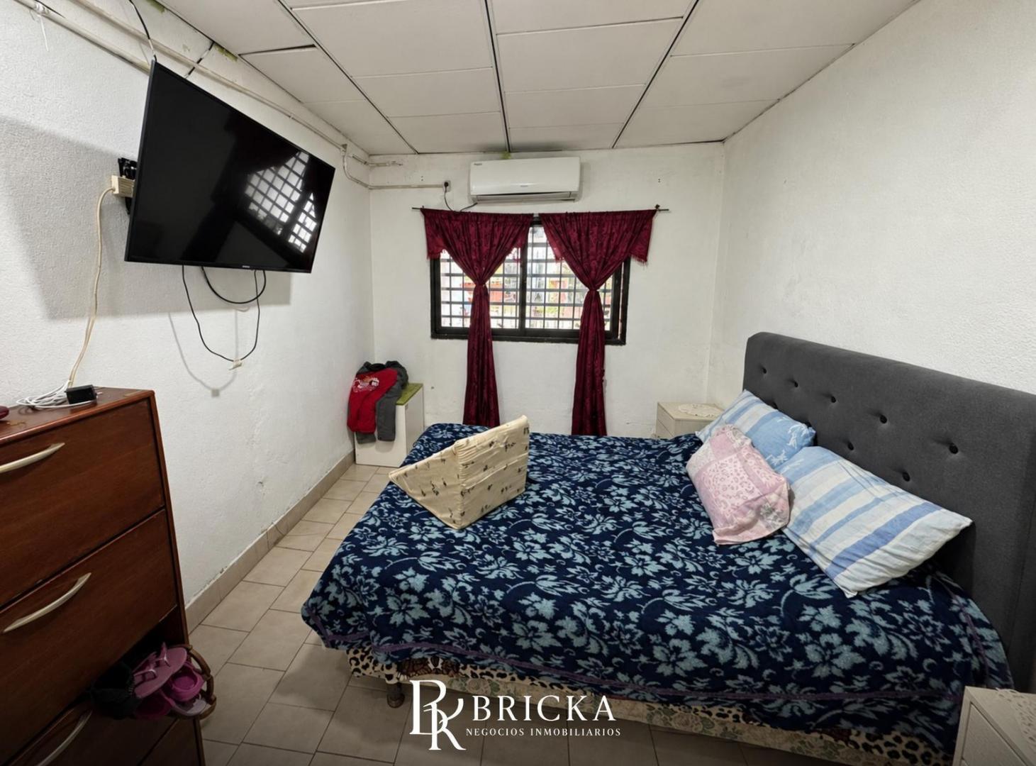 Foto de Casa de 3 dormitorios con patio y galeria, imagen 3