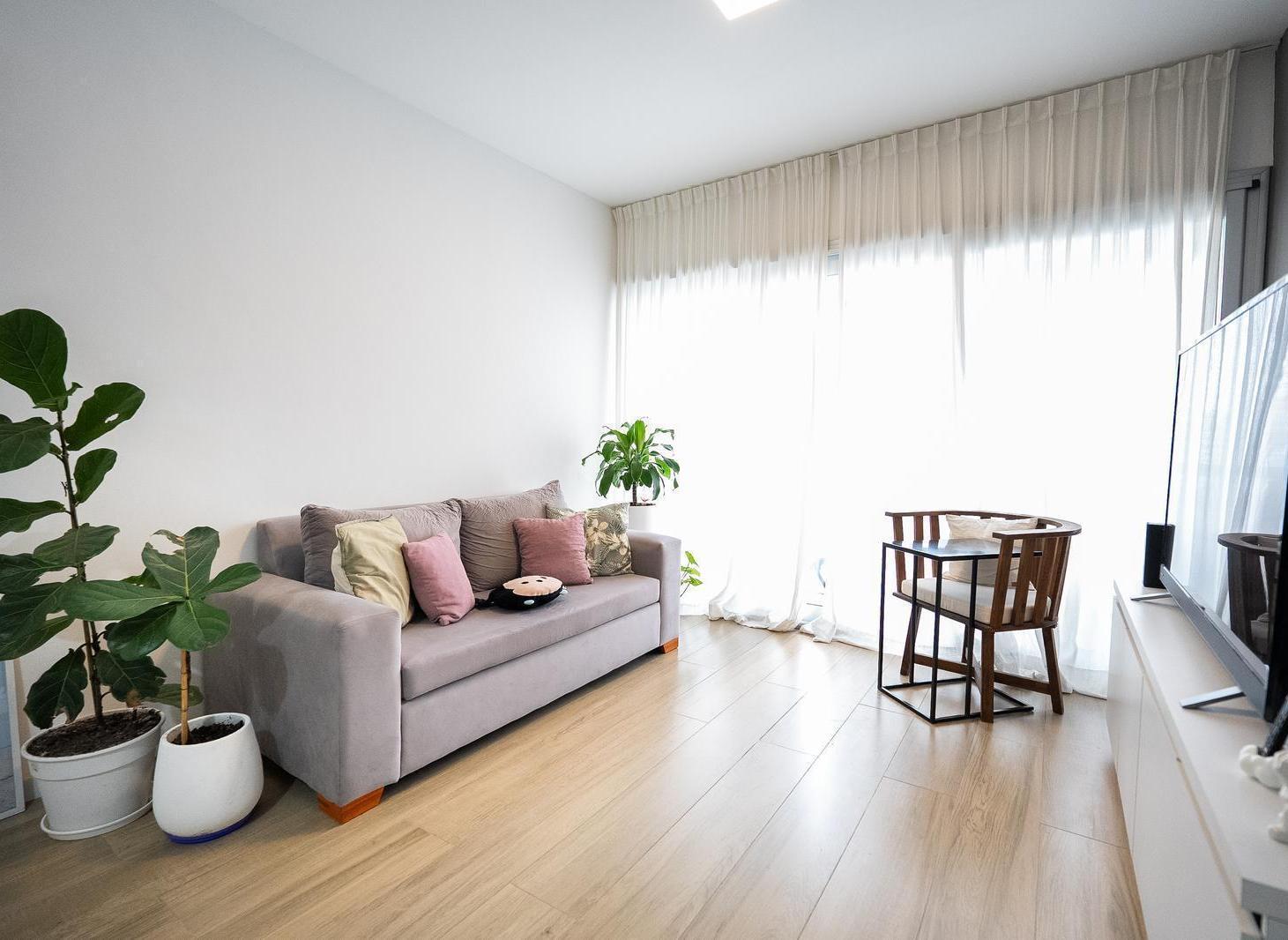 Departamento a la venta sobre avenida 60 entre 10 y 11