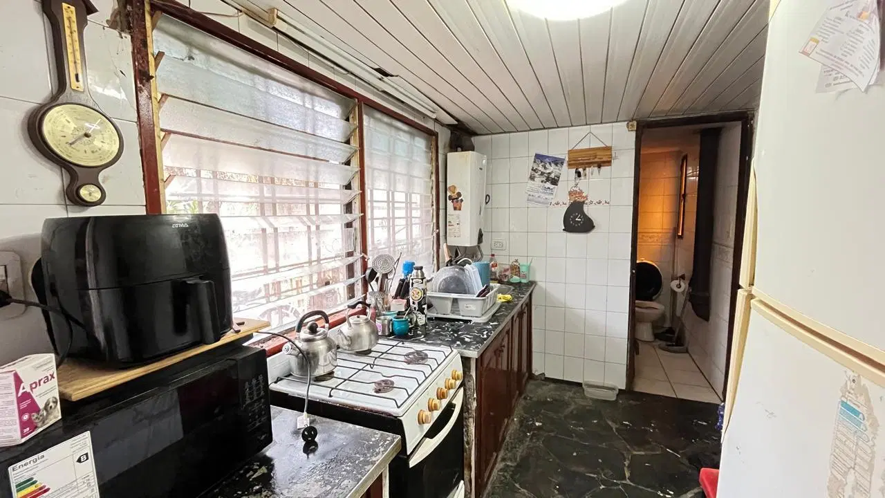 Casa en Manuel B Gonnet Casa a reciclar en Venta 4