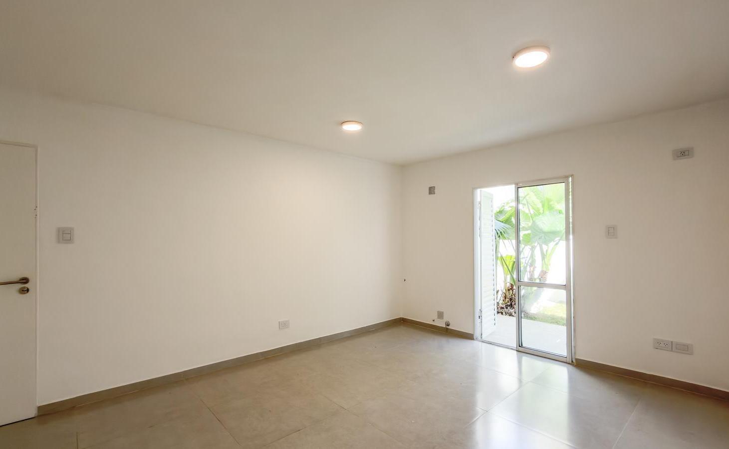 Foto de PH en venta de un dormitorio en La Plata, imagen 3