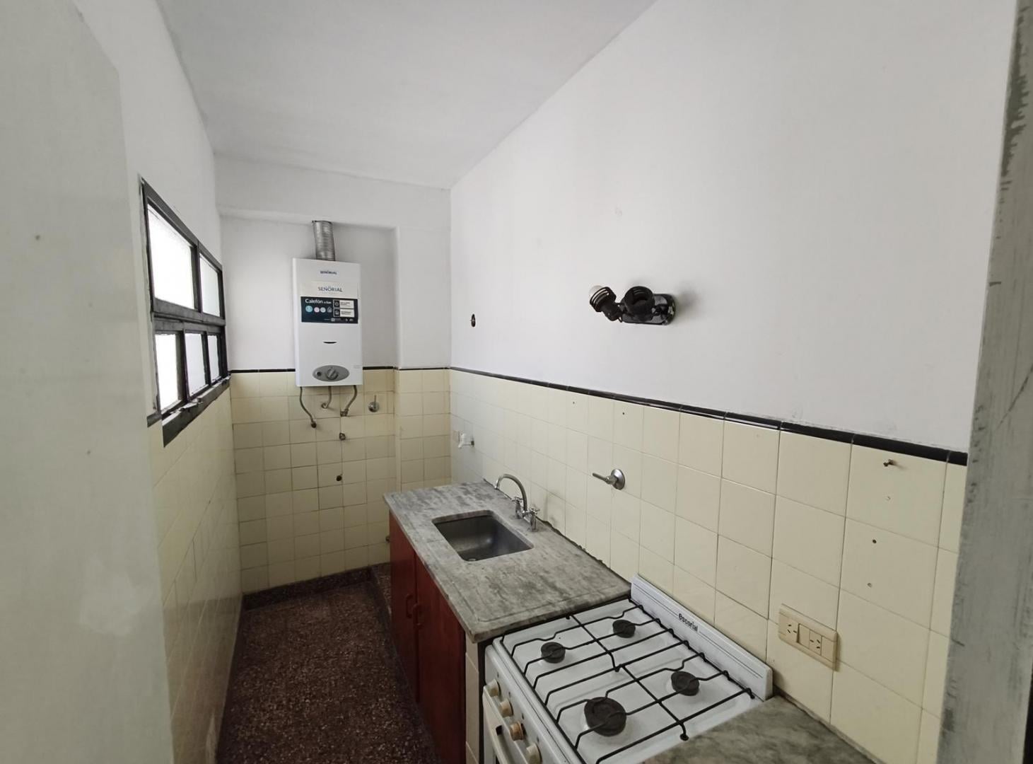 Foto de Departamento de un dormitorio en venta en La Plata, imagen 5