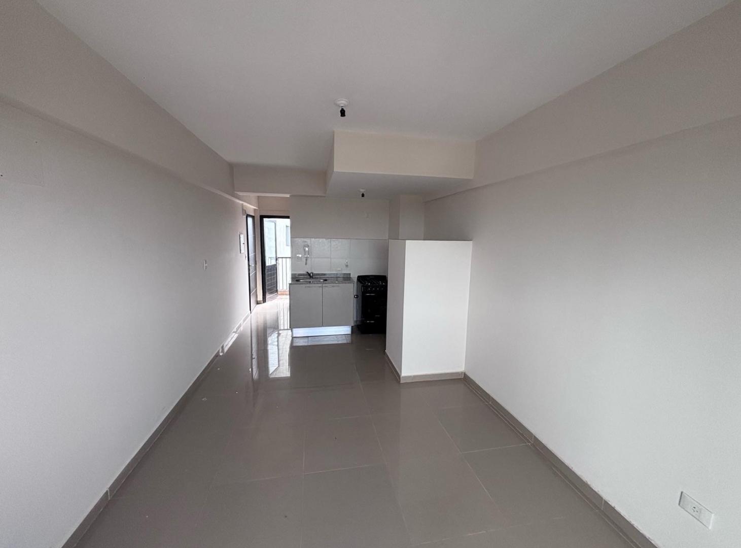 Foto de Departamento/Duplex en Alquiler 1 Dormitorio - Sobre Avenida Mate De, imagen 2