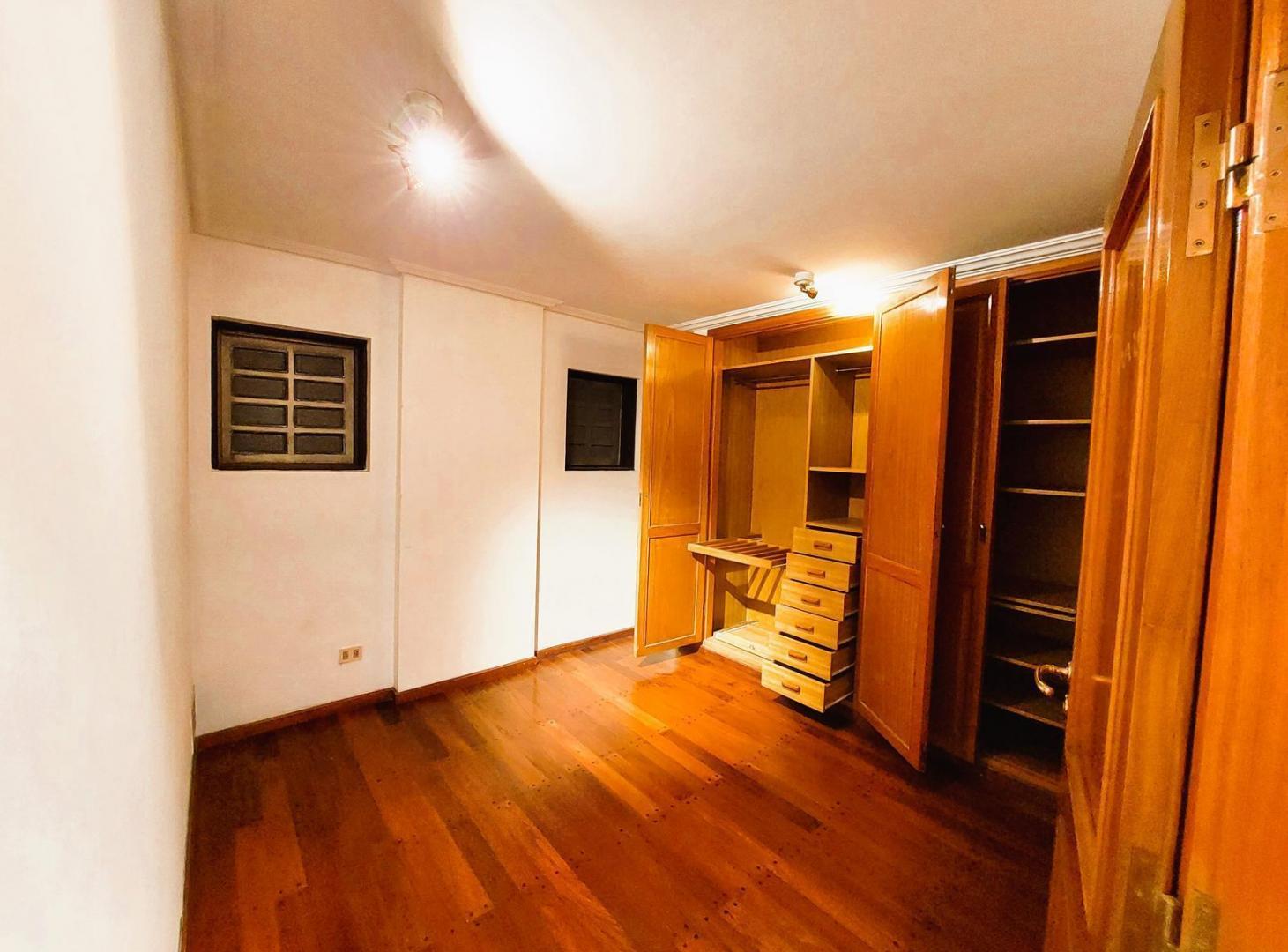 Foto de LUDOVICO --- PISO DE CATEGORIA!!! en la mejor zona de Nueva Cordoba, imagen 2