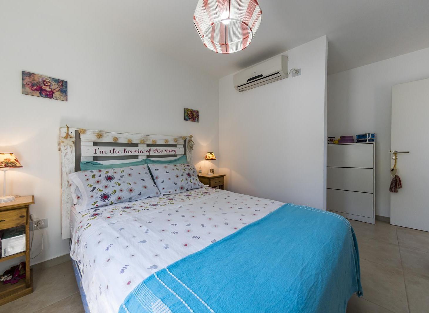 Foto de Vendo duplex impecable en B° Cerrado !!! VIVI en ALTO WARCALDE !!!, imagen 3