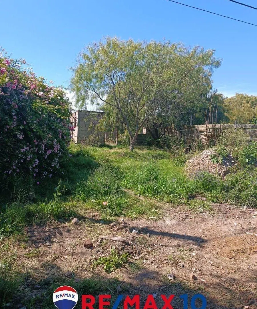 Terreno con Mejoras 1