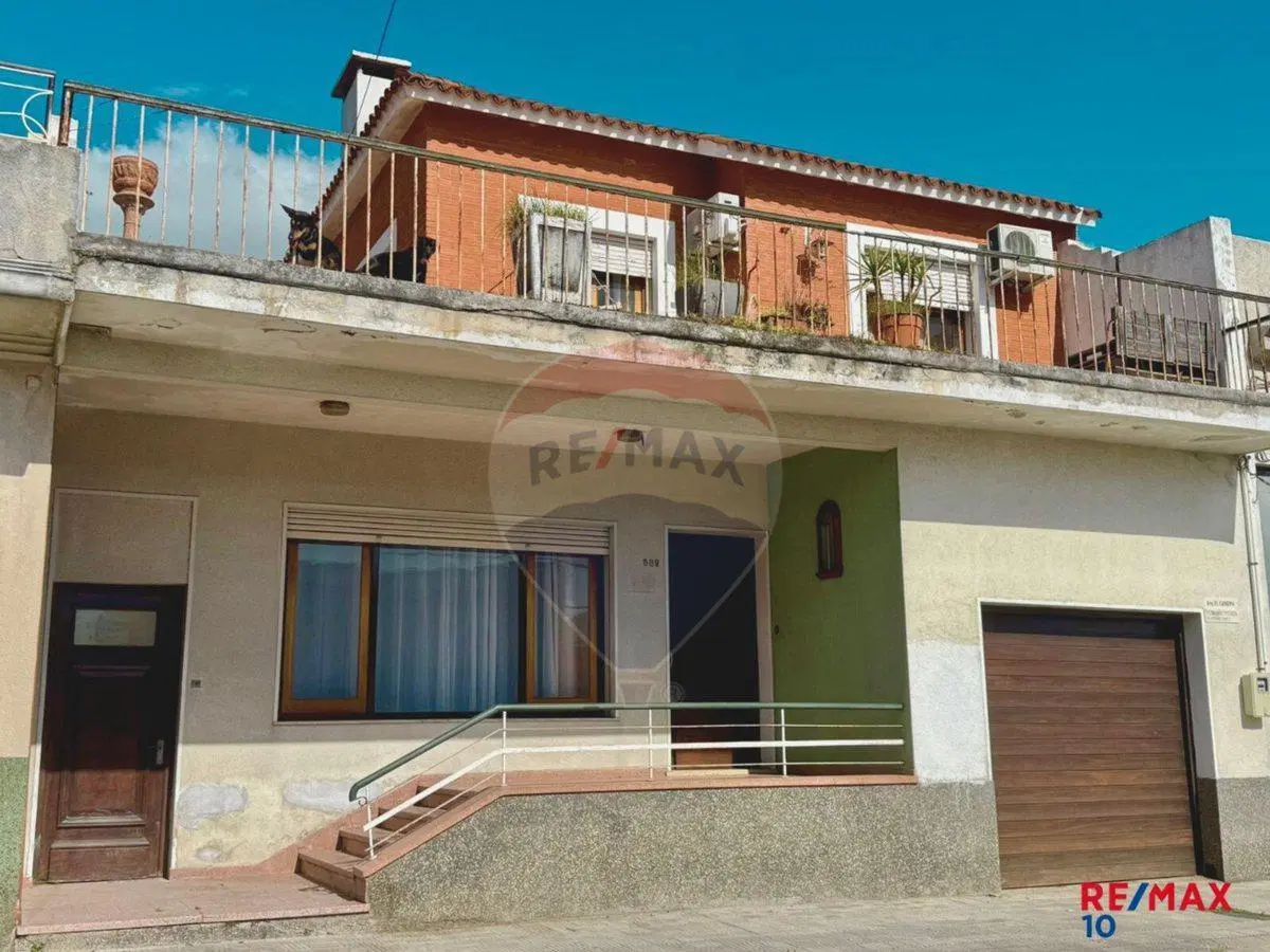 CASA 5 DORMITORIOS. SE VENDE. FLORIDA URUGUAY. 1