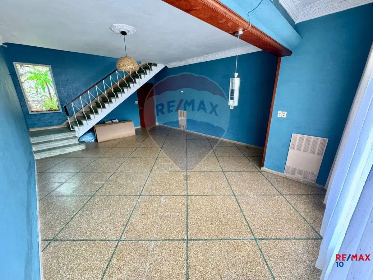 CASA 5 DORMITORIOS. SE VENDE. FLORIDA URUGUAY. 5