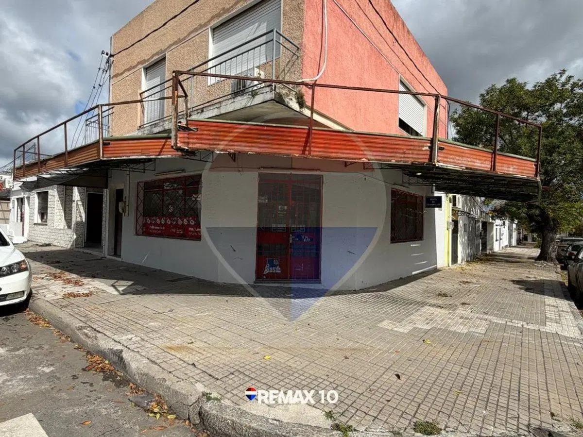 Alquiler de local comercial en ciudad de Florida 4